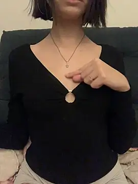 Branquinha rose online show from June 14, 2026, 1:47 am