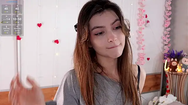 CherlyGuss online show from July 2, 2026, 3:23 am