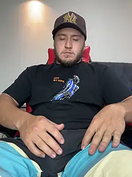 Snapshot of Blake_Wolf1 chatting on March 31, 2026, 6:30 pm Blake Wolf1 online show from March 31, 2026, 6:30 pm