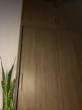 mysticgyal  online show from April 7, 2026, 9:10 am