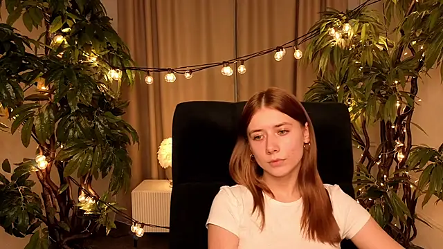 Snapshot of CynthiaWard chatting on April 4, 2026, 11:08 am CynthiaWard online show from April 4, 2026, 11:08 am