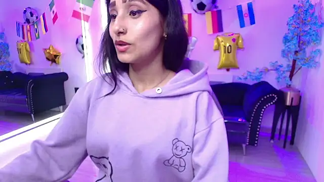 Palmer foxx online show from July 10, 2026, 3:36 pm