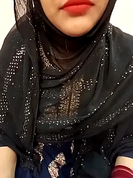 Snapshot of Miss_Noor__ chatting on April 4, 2026, 7:28 am Miss Noor online show from April 4, 2026, 7:28 am