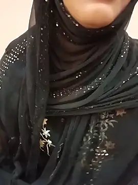 Miss Noor   online show from May 26, 2026, 7:26 am