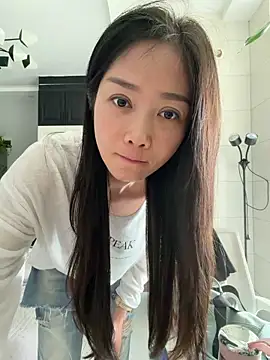 Snapshot of yuanpu0925 chatting on May 12, 2026, 3:14 am yuanpu0925 online show from May 12, 2026, 3:14 am