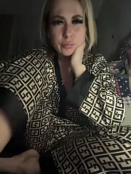 peach widow online show from April 10, 2026, 7:51 pm