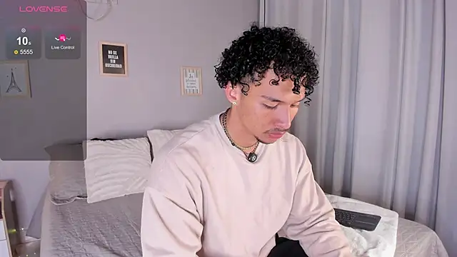 dominik drake online show from April 15, 2026, 12:56 pm