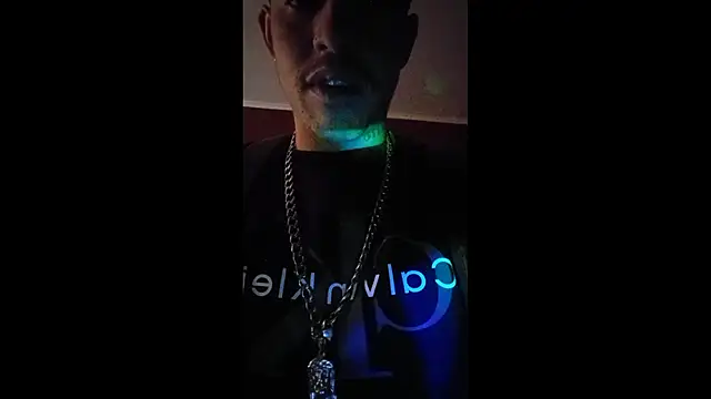  nnuw york 17 online show from April 14, 2026, 4:24 pm