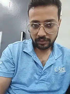 herochoclateboy online show from May 21, 2026, 5:14 am