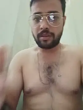 herochoclateboy online show from May 24, 2026, 1:10 am