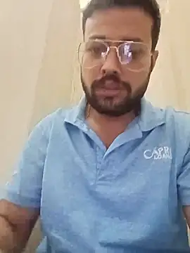 herochoclateboy online show from May 26, 2026, 4:14 pm