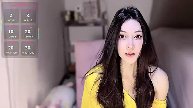 LILI7-LI online show from July 29, 2026, 4:16 pm