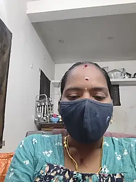 Snapshot of Tamil_Sangeetha chatting on July 4, 2026, 1:06 pm Tamil Sangeetha online show from July 4, 2026, 1:06 pm