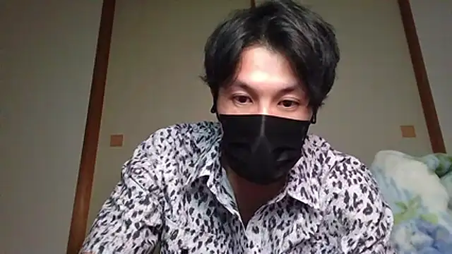 -YumaUemura- online show from April 29, 2026, 1:15 pm