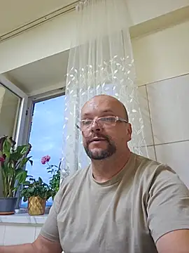 Cristo1982 online show from May 31, 2026, 6:09 pm