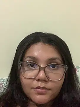 Snapshot of viviboraaaa chatting on April 9, 2026, 10:37 pm viviboraaaa online show from April 9, 2026, 10:37 pm