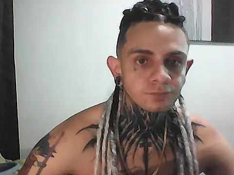 CardonaWolf online show from March 30, 2026, 2:23 am