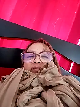 QUEEN TABOO online show from April 2, 2026, 5:32 pm