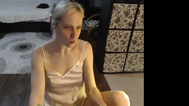 Snapshot of Sweet_hot_shrmp chatting on May 25, 2026, 7:53 pm Sweet hot shrmp online show from May 25, 2026, 7:53 pm