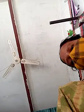 sapan sexe online show from May 5, 2026, 3:25 am