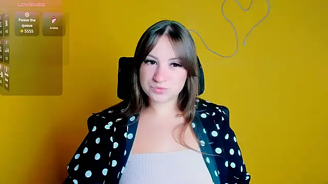 Tiffani Angel online show from July 29, 2026, 5:38 am