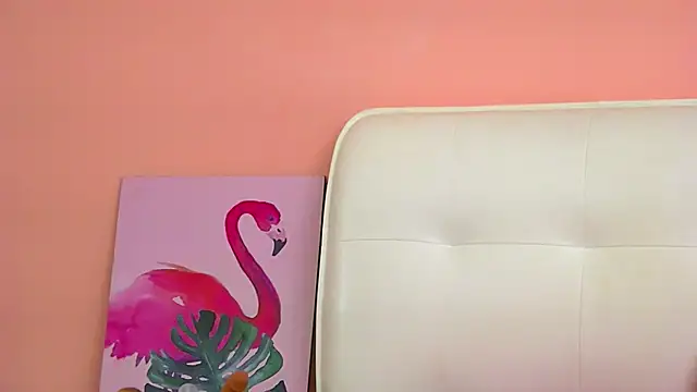 JadeRoyce online show from May 9, 2026, 3:34 am