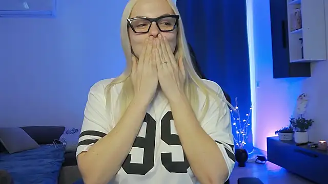 zayaizback online show from April 26, 2026, 4:04 pm