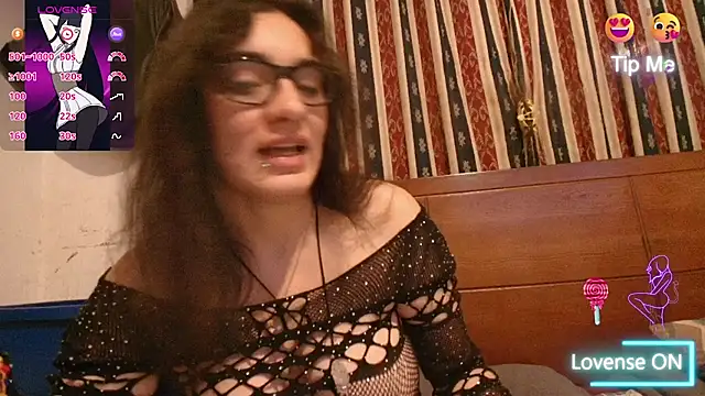 Ellaa honey online show from July 14, 2026, 2:05 am