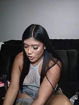 Snapshot of aleenavarro chatting on June 8, 2026, 2:23 am aleenavarro online show from June 8, 2026, 2:23 am