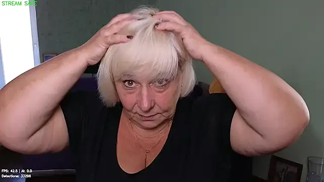 Milane Milky online show from July 14, 2026, 5:23 am