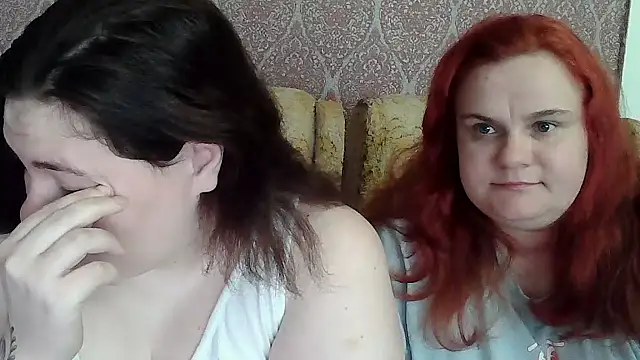 AmirahLaveyQx online show from April 3, 2026, 7:28 am