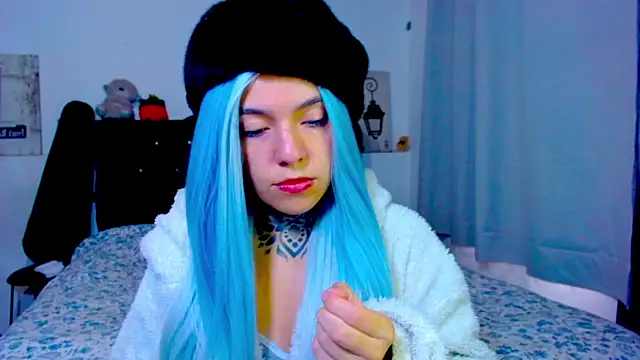 LannieGonzales online show from May 25, 2026, 12:33 pm