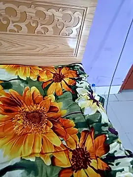 Jerin Couple61 online show from May 9, 2026, 6:29 am