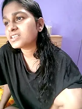 Jerin Couple61 online show from May 10, 2026, 8:19 am