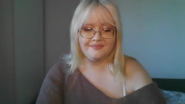 Elayne Sweet online show from May 3, 2026, 6:08 am