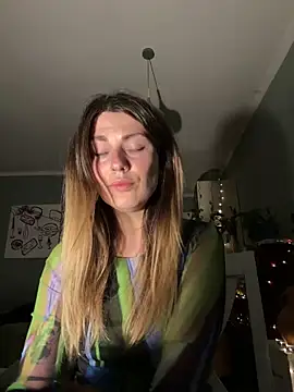 Snapshot of Rita_Tease chatting on March 31, 2026, 4:40 pm Rita Tease online show from March 31, 2026, 4:40 pm