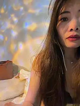 Xiaoyunduo1 online show from May 5, 2026, 6:43 am