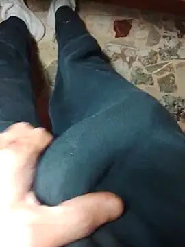 SecretShape online show from April 14, 2026, 6:14 pm