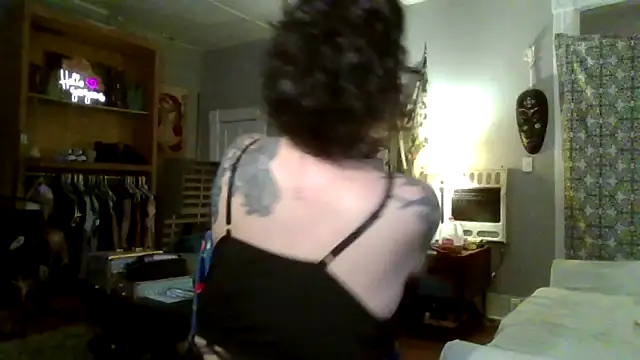 Kitty bang online show from May 19, 2026, 12:38 am