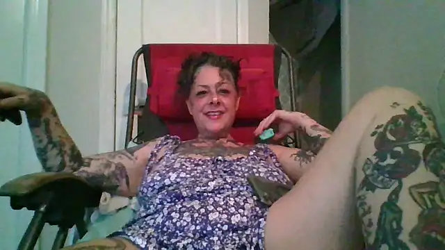 Kitty bang online show from July 15, 2026, 10:26 pm