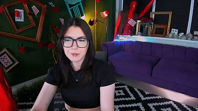 JennyGibson online show from July 1, 2026, 5:09 am