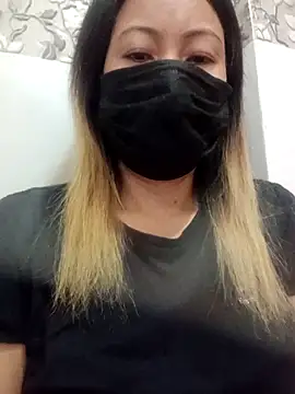 Bristy BigBoobs online show from April 16, 2026, 2:56 am