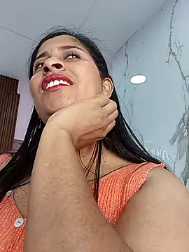 SofiaMendez1  online show from April 6, 2026, 3:02 pm