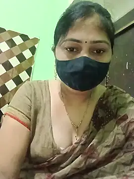 Pinki-girl online show from July 4, 2026, 4:29 am