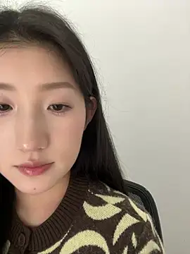 Snapshot of Mina_ovo chatting on April 12, 2026, 7:02 am Mina ovo online show from April 12, 2026, 7:02 am