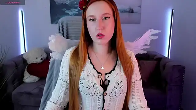EvaBellea online show from May 27, 2026, 1:30 pm