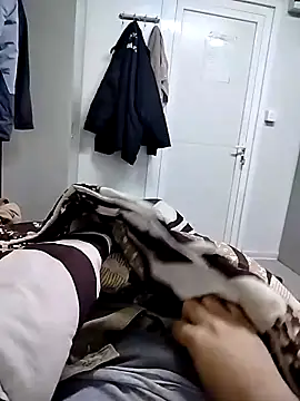 Snapshot of samosa7678 chatting on April 15, 2026, 5:25 am samosa7678 online show from April 15, 2026, 5:25 am