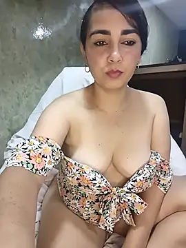 Emily Divi69 online show from April 10, 2026, 12:16 am