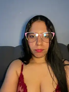 IsabelaRivers online show from April 11, 2026, 2:49 am