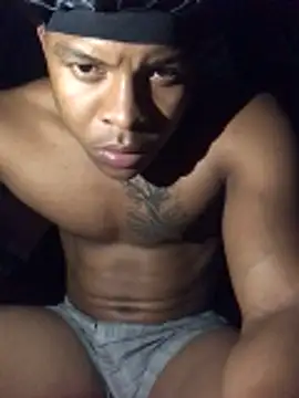 Snapshot of MathersMarshall chatting on April 8, 2026, 10:21 pm MathersMarshall online show from April 8, 2026, 10:21 pm